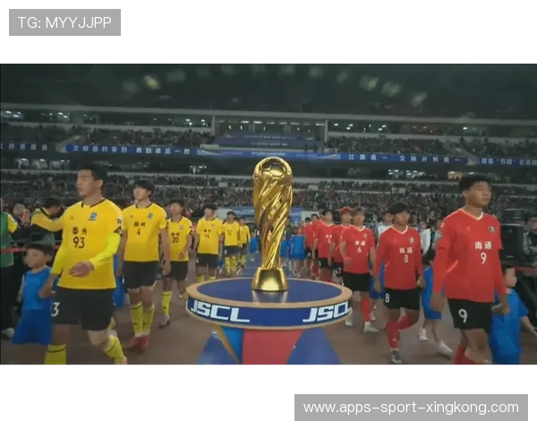 冠军奖杯城市巡展引发票务与安保双重挑战