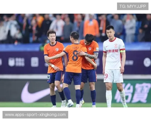 长春亚泰利用宽度渗透制造巨大空档